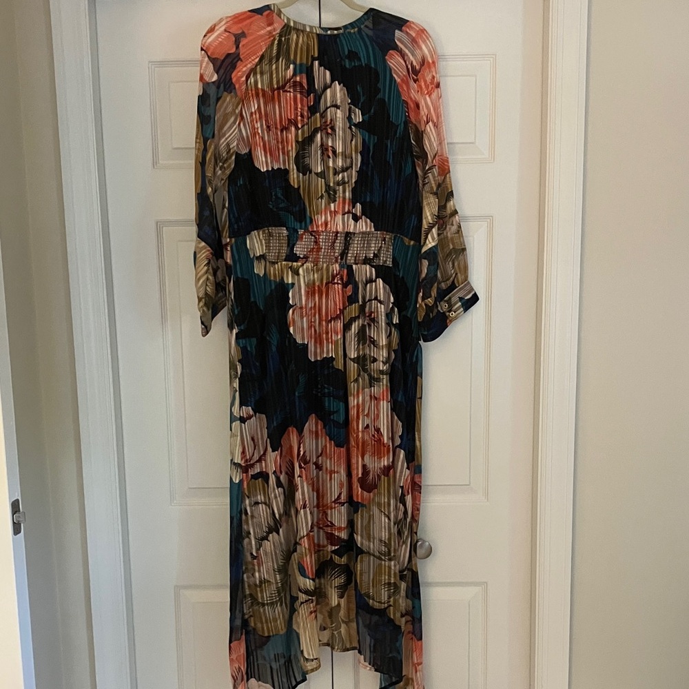 Soft Surroundings Dress in Multicolor Floral - Picture 4 of 10